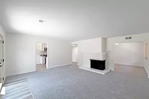 5351 Bonniemae Way, Sacramento, CA 95820 - Photo 7