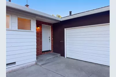 5351 Bonniemae Way, Sacramento, CA 95820 - Photo 21
