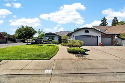 101 Mokelumne River Drive, Lodi, CA 95240 - Photo 3