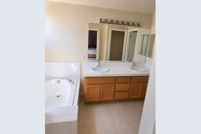 2931 Banbury Court, Tracy, CA 95377 - Photo 21