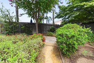1439 Willow Springs Dr, Woodland, CA 95776 - Photo 33