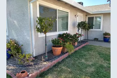 139 Cathcart Avenue, Sacramento, CA 95838 - Photo 3