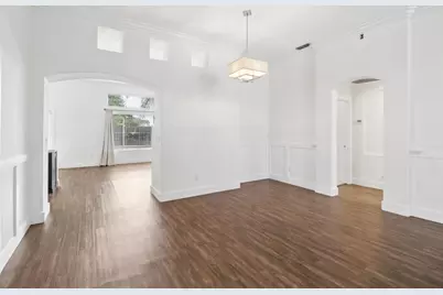 10064 Oglethorpe Way, Elk Grove, CA 95624 - Photo 9