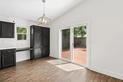 10064 Oglethorpe Way, Elk Grove, CA 95624 - Photo 19