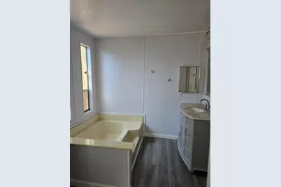 6608 W 2nd Street, Rio Linda, CA 95673 - Photo 11