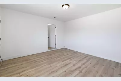 9654 Jan Marie Way, Elk Grove, CA 95624 - Photo 11