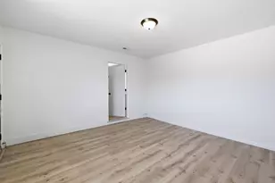 9654 Jan Marie Way, Elk Grove, CA 95624 - Photo 11