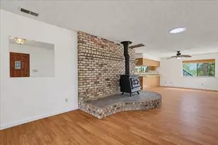 15984 Brooks Rd, Grass Valley, CA 95945 - Photo 5