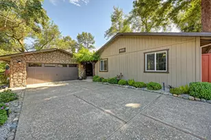 8615 Ackerman Way, Fair Oaks, CA 95628 - Photo 3