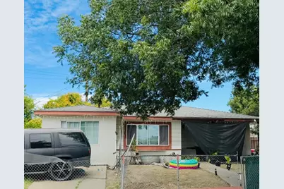 1938 S Lincoln Street, Stockton, CA 95206 - Photo 1