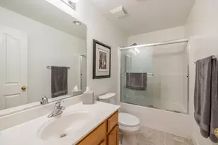6612 Jarrett Ct, Elk Grove, CA 95757 - Photo 19