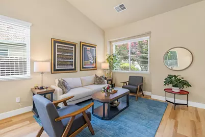 6612 Jarrett Court, Elk Grove, CA 95757 - Photo 7