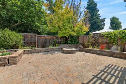 11557 Bear Valley Court, Rancho Cordova, CA 95670 - Photo 43