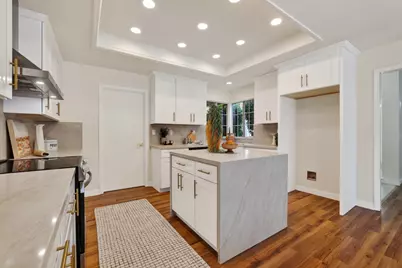 11557 Bear Valley Court, Rancho Cordova, CA 95670 - Photo 9