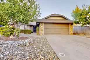 8006 Hamric Ct, Antelope, CA 95843 - Photo 3