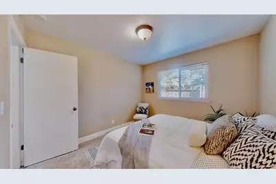 8006 Hamric Court, Antelope, CA 95843 - Photo 41
