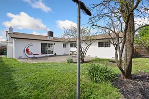 8734 Hermosa Ct, Stockton, CA 95210 - Photo 29