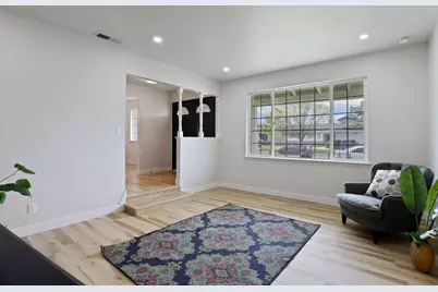 8734 Hermosa Court, Stockton, CA 95210 - Photo 13