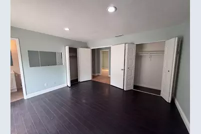 7804 McClintock Way, Sacramento, CA 95828 - Photo 5