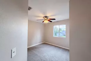 6310 Laguna Mirage Ln, Elk Grove, CA 95758 - Photo 19