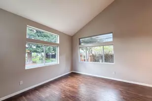 6310 Laguna Mirage Ln, Elk Grove, CA 95758 - Photo 9