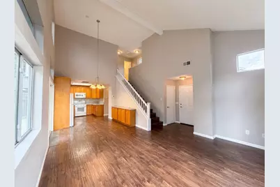 6310 Laguna Mirage Lane, Elk Grove, CA 95758 - Photo 11