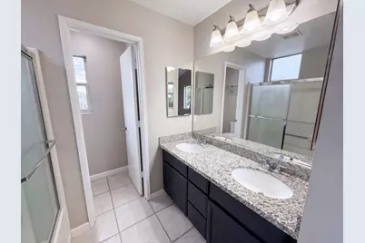 6310 Laguna Mirage Lane, Elk Grove, CA 95758 - Photo 25