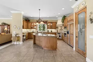 10638 Birch Ranch Dr, Sacramento, CA 95830 - Photo 35