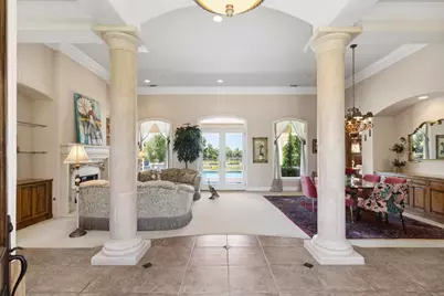 10638 Birch Ranch Drive, Sacramento, CA 95830 - Photo 5