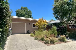 726 Borchard Ct, Woodland, CA 95695 - Photo 3