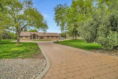 17230 E Franscella Lane, Ripon, CA 95366 - Photo 9