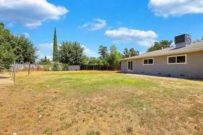 571 Laurel Drive, Yuba City, CA 95991 - Photo 41