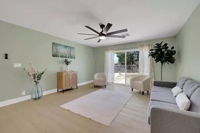 571 Laurel Drive, Yuba City, CA 95991 - Photo 17