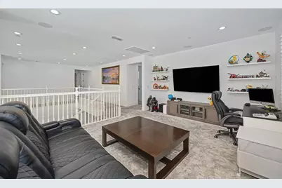 5085 Glacier Peak Drive, El Dorado Hills, CA 95762 - Photo 17