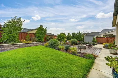 1350 Laurel Drive, Manteca, CA 95336 - Photo 43