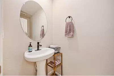 6137 Rolkingham Lane, Orangevale, CA 95662 - Photo 13