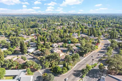 8095 Village Estates Lane, Fair Oaks, CA 95628 - Photo 5