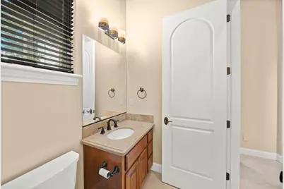 8095 Village Estates Lane, Fair Oaks, CA 95628 - Photo 15