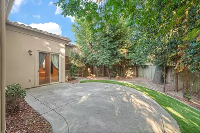 8095 Village Estates Lane, Fair Oaks, CA 95628 - Photo 51