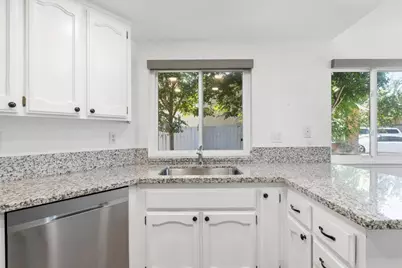 7 Windbrook Court, Sacramento, CA 95823 - Photo 9