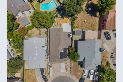 7 Windbrook Court, Sacramento, CA 95823 - Photo 27