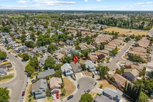 7 Windbrook Ct, Sacramento, CA 95823 - Photo 33