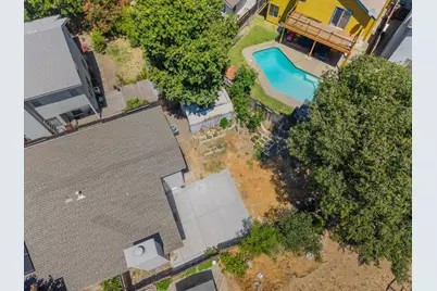 7 Windbrook Court, Sacramento, CA 95823 - Photo 29