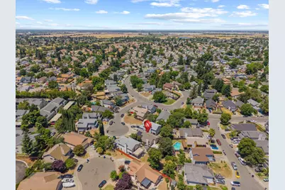 7 Windbrook Court, Sacramento, CA 95823 - Photo 31