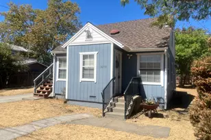 3059 Crandall Ave, Sacramento, CA 95815 - Photo 1