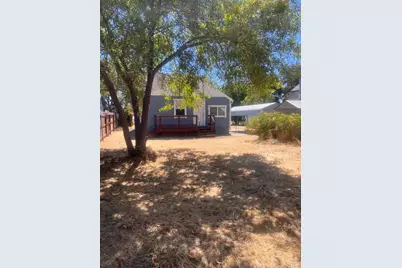 3059 Crandall Avenue, Sacramento, CA 95815 - Photo 3