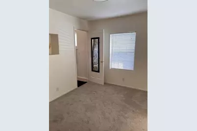 3059 Crandall Avenue, Sacramento, CA 95815 - Photo 21