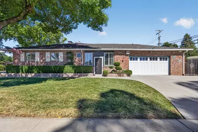 6573 S Land Park Drive, Sacramento, CA 95831 - Photo 3