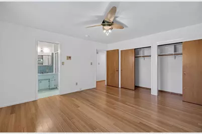 6573 S Land Park Drive, Sacramento, CA 95831 - Photo 21