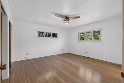 6573 S Land Park Drive, Sacramento, CA 95831 - Photo 23